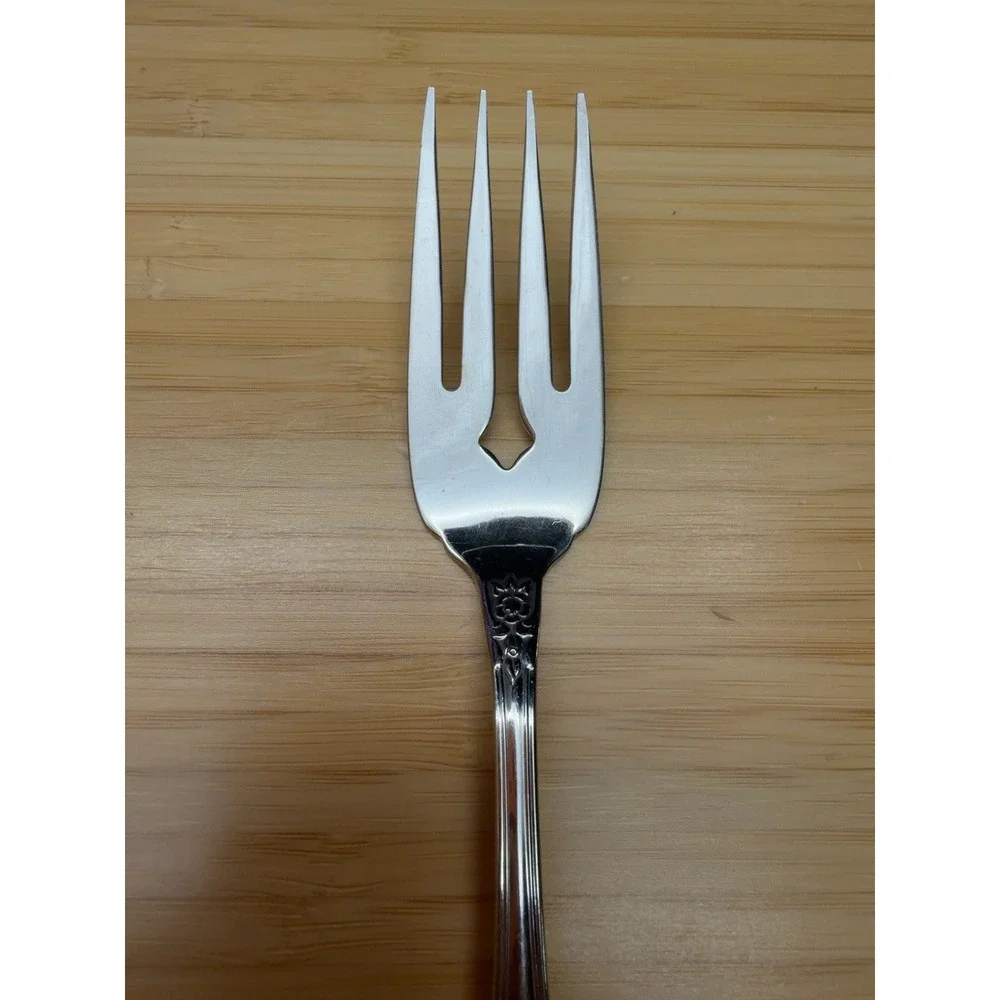 Oneida Oneidaware Stainless Salad Fork Floral Scroll Pierced 6.25